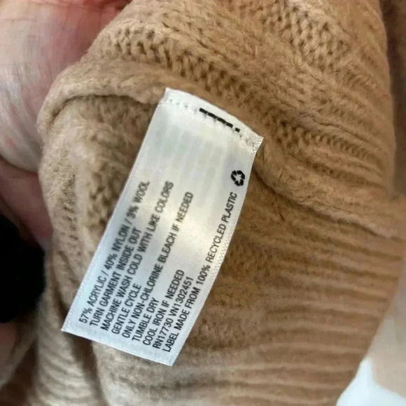Women’s size 3X a new day sweater tan.NWT - Picture 5 of 9